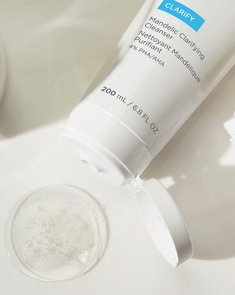NeoStrata | Clarity - Mandelic Clarifying Cleanser (200ml) - British Aesthetics
